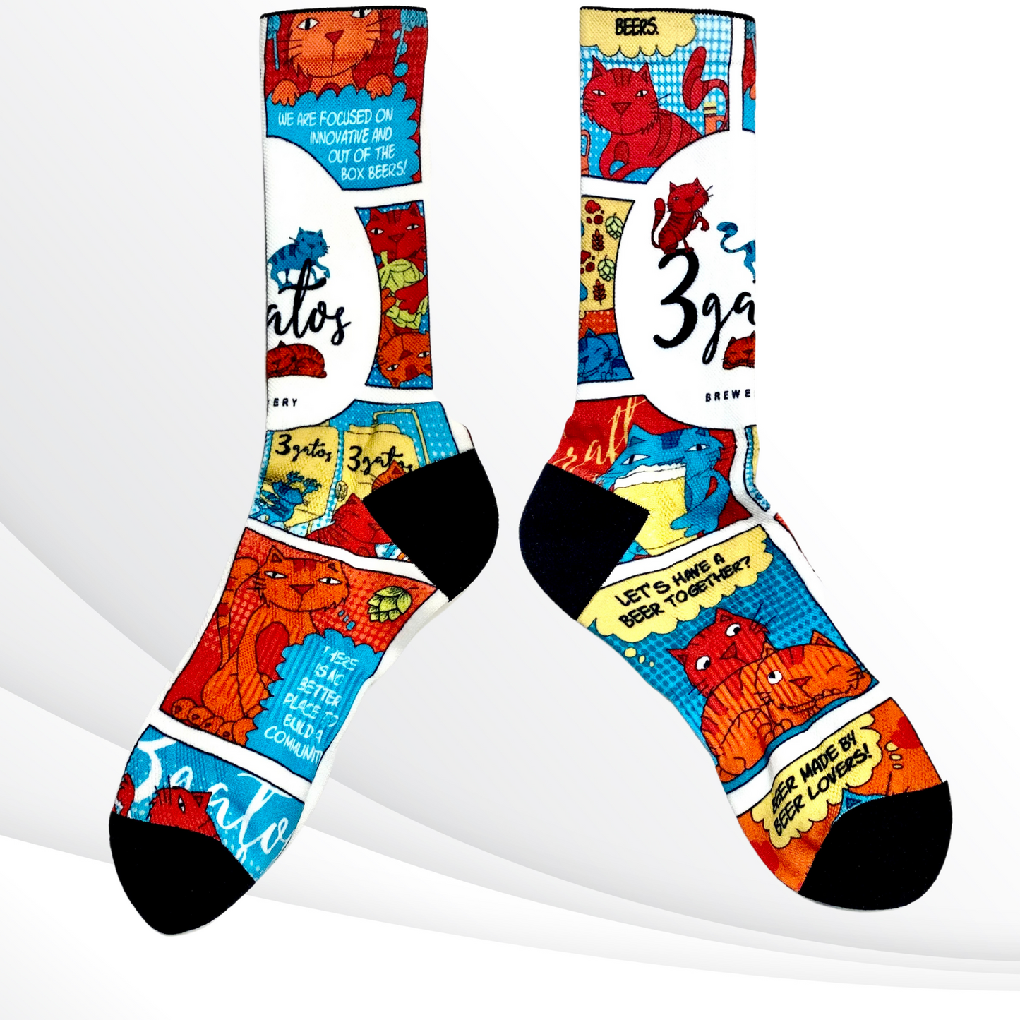 Printed "3 Gatos" Socks - Cat Comic Crew Socks